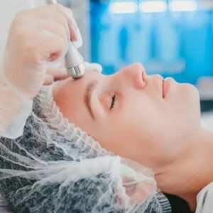 Higiene facial con Hydrafacial y mascarilla